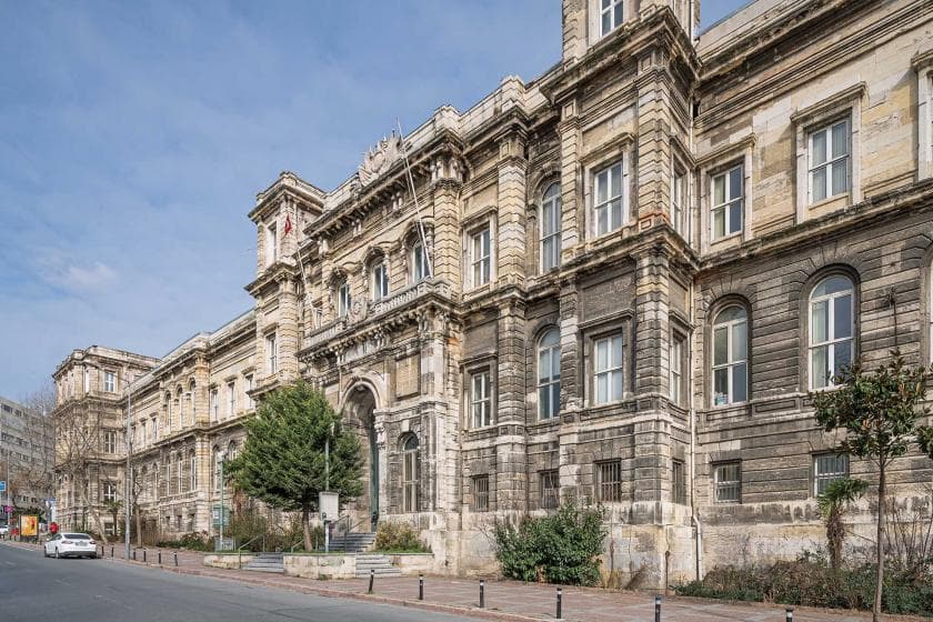 Dil dersleri tamamen online oluyor