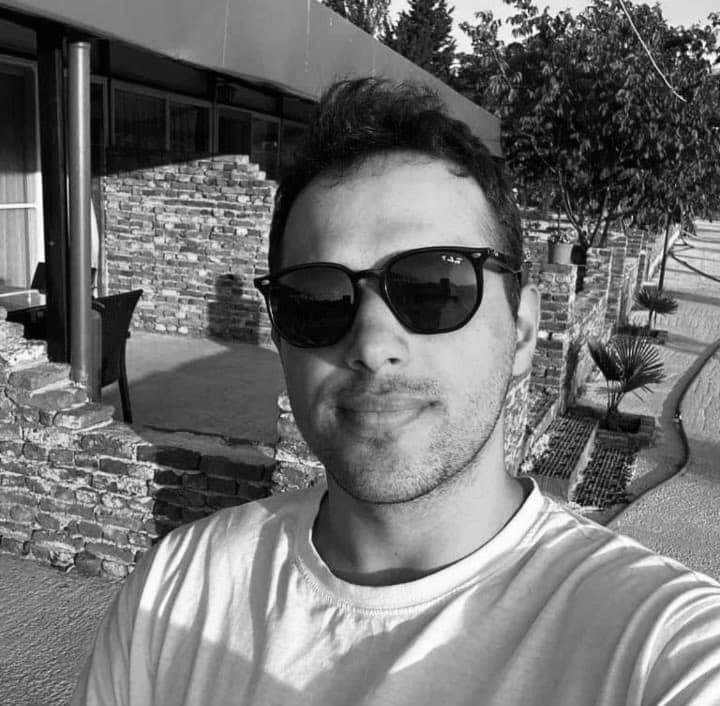 Deniz Ulaştırma İşletme Mühendisliği Bölümü son sınıf öğrencisi Oğuzhan Emeç hayatını kaybetti