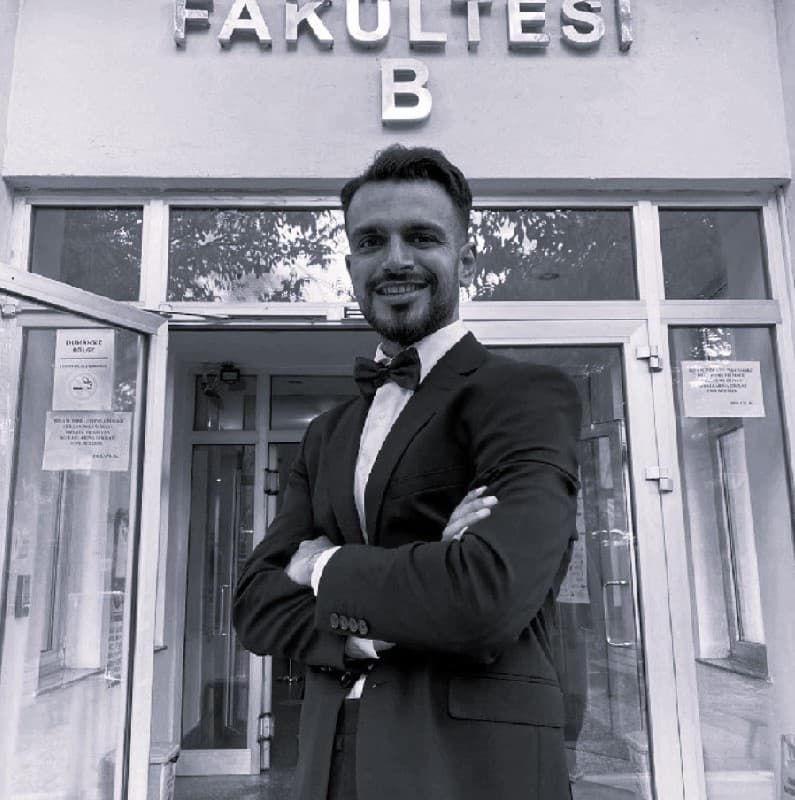 İTÜ Petrol ve Doğalgaz Mühendisliği mezunu ve yüksek lisans öğrencisi Mehmet İrfan Güler iş kazasında hayatını kaybetti