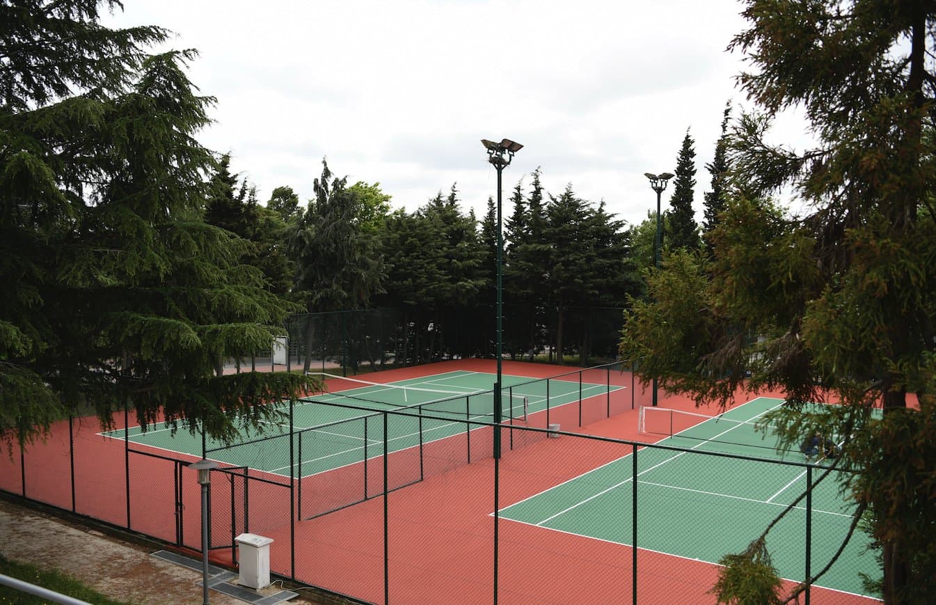 Tenis oynamak artık İTÜ'lünün harcı olmayacak