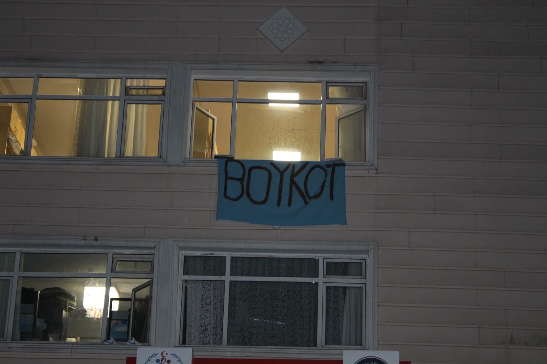 Aralarında İTÜ'lülerin de bulunduğu boykot