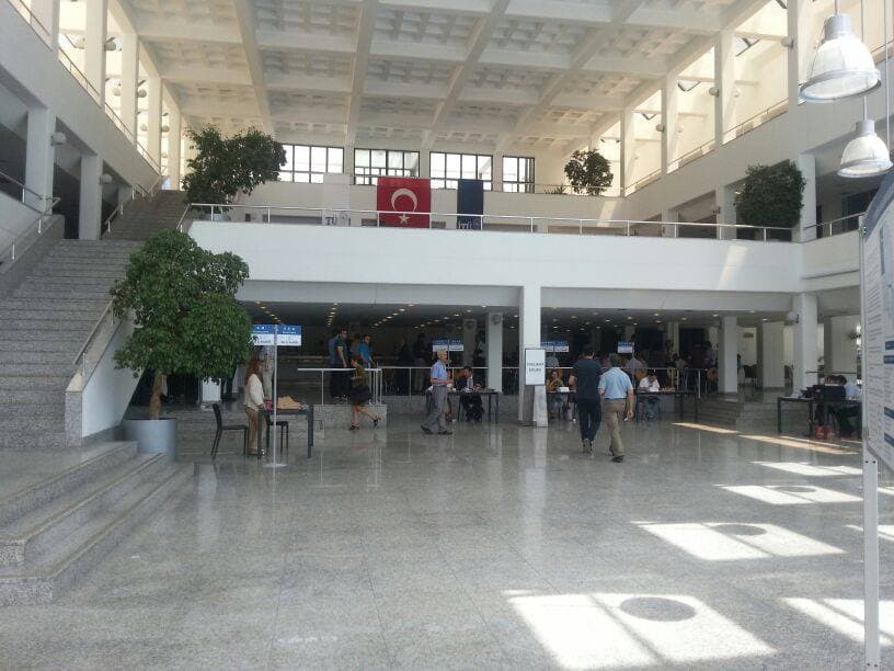 Rektörlük seçimi sandıkları kapandı