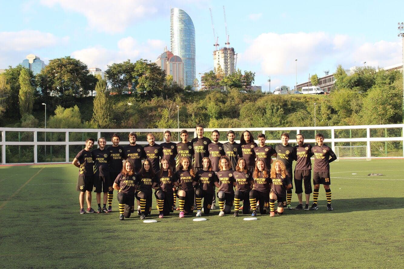 Oyunun ruhu ödülü Frizbi Teknik'in oldu