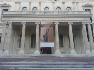 Tarihi Taşkışla Binasının Ön Cephe Restorasyonu Tamamlandı