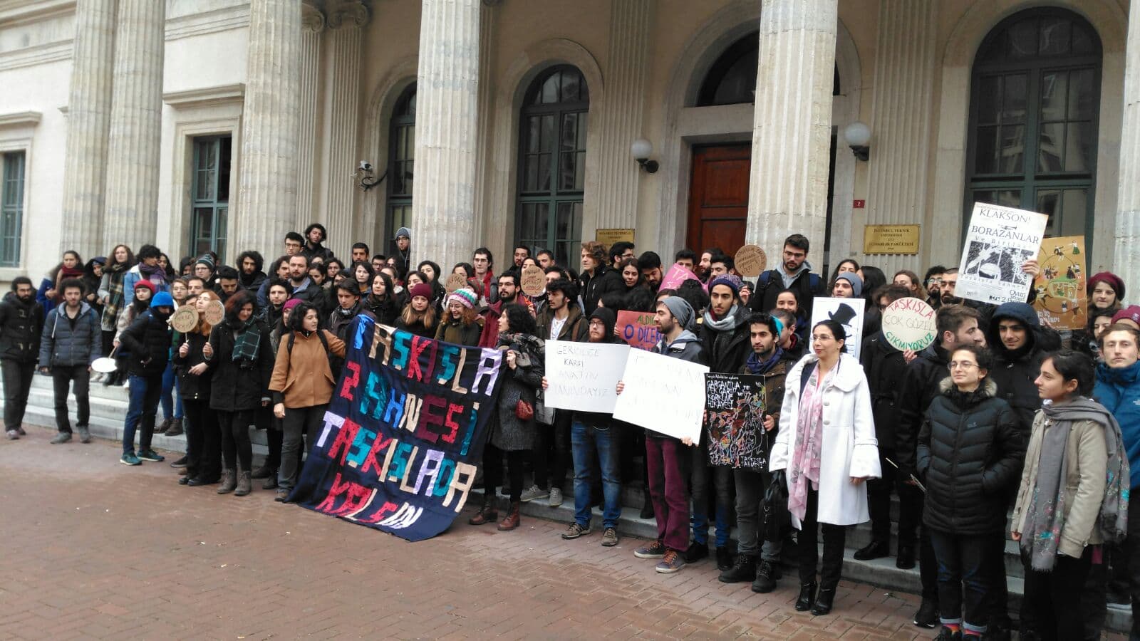 İTÜ'lüler Taşkışla Sahnesi için toplandı