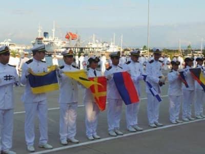 İTÜ Denizcilerinden Bakan Yıldırım'a şifreli '#direngezi' karşılaması